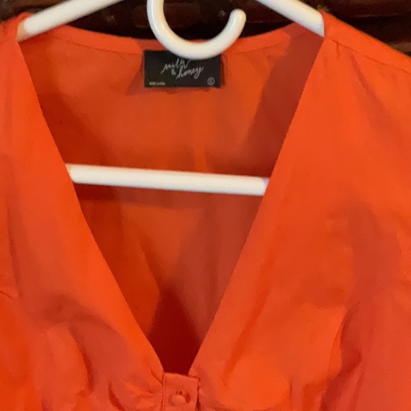 Orange Ruched Ruffled Blouse🍊 - Picture 2 of 7